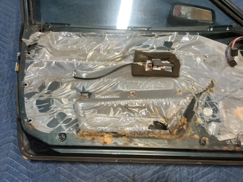 1983-1985 Porsche 944 Green Front Driver Left LH Door Panel Assembly OEM #2508EM
