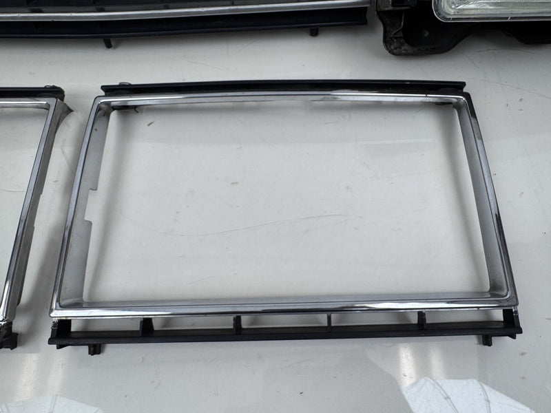 TV Screen Volvo 240 Headlights w/Flathood Eggcrate Grille