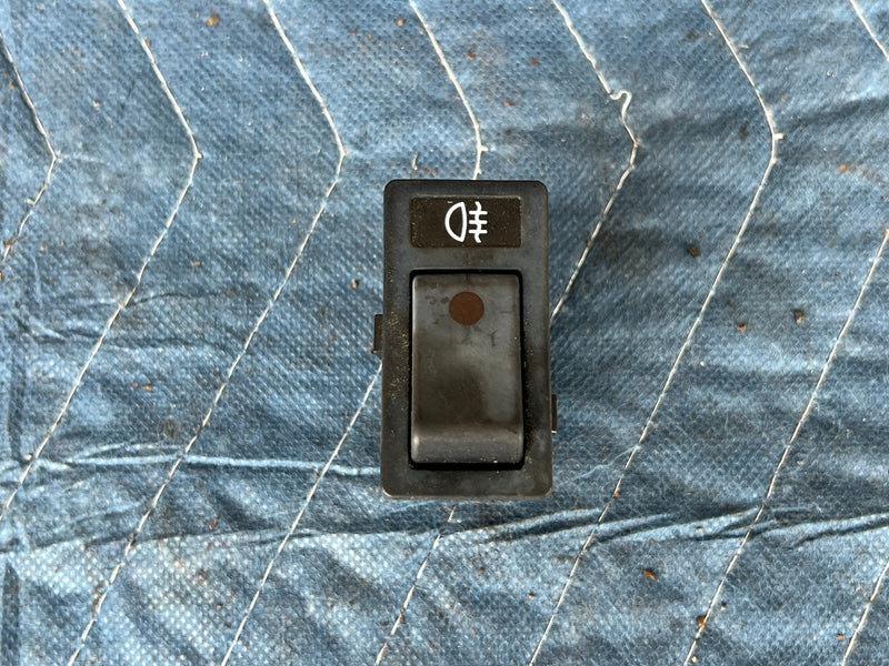 1989-1995 Volvo 740 940 Dash Front Fog Light Button Switch 1362338 OEM #3811EM