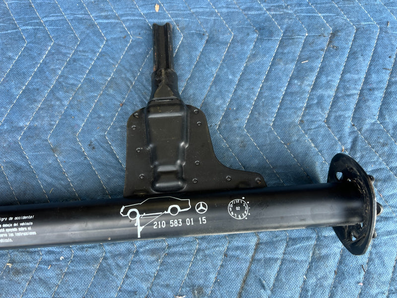 2000-2003 Mercedes W210 E320 Emergency Spare Tire Jack 2105830115 OEM #4704EM