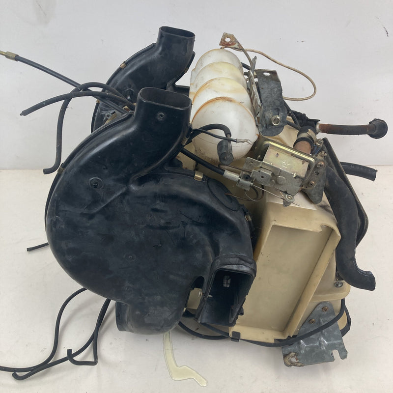 1981-1985 Volvo 240 245 HVAC Box Heater Core AC Assembly 1259981 OEM