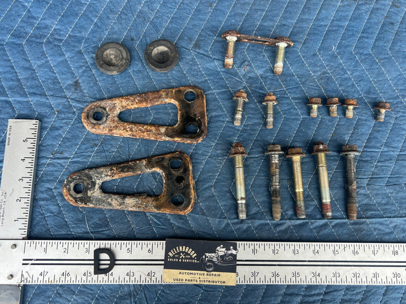 1992-1995 Volvo 940 740 Rear Differential Mounting Hardware Bolt Set OEM #3207EM