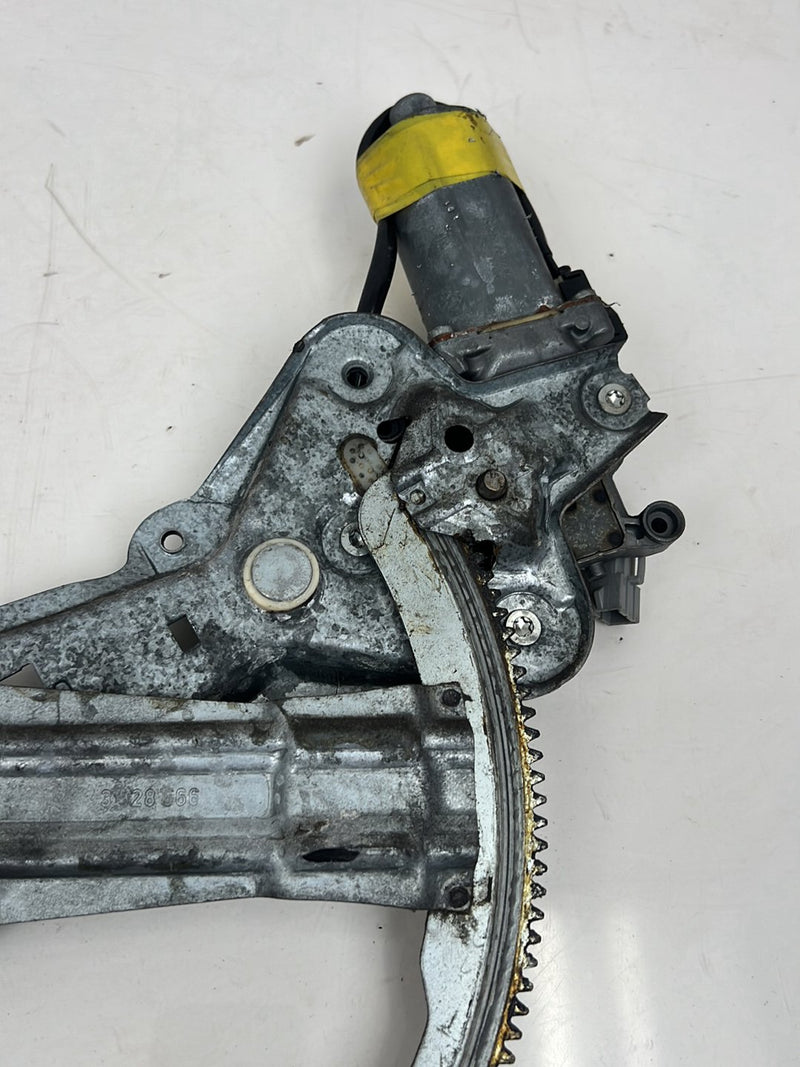1990-1992 Volvo 740 745 940 Front Right RH Window Regulator Motor OEM #5959EM