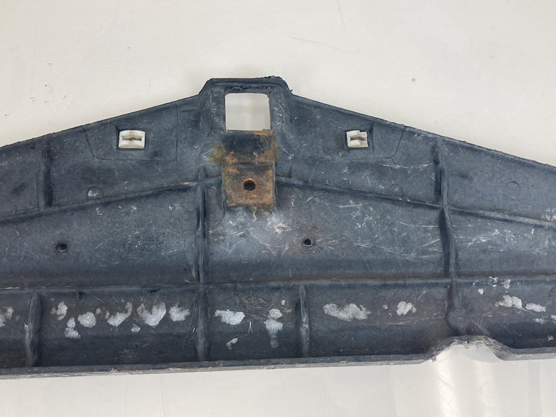 1992 Volvo 940 944 - Radiator Support Bracket PN: 1355330