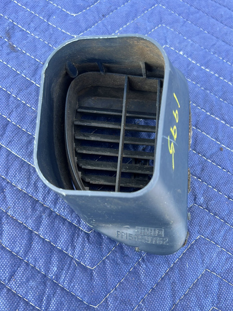 Chevrolet Silverado - Dash Vent PN: 15959762
