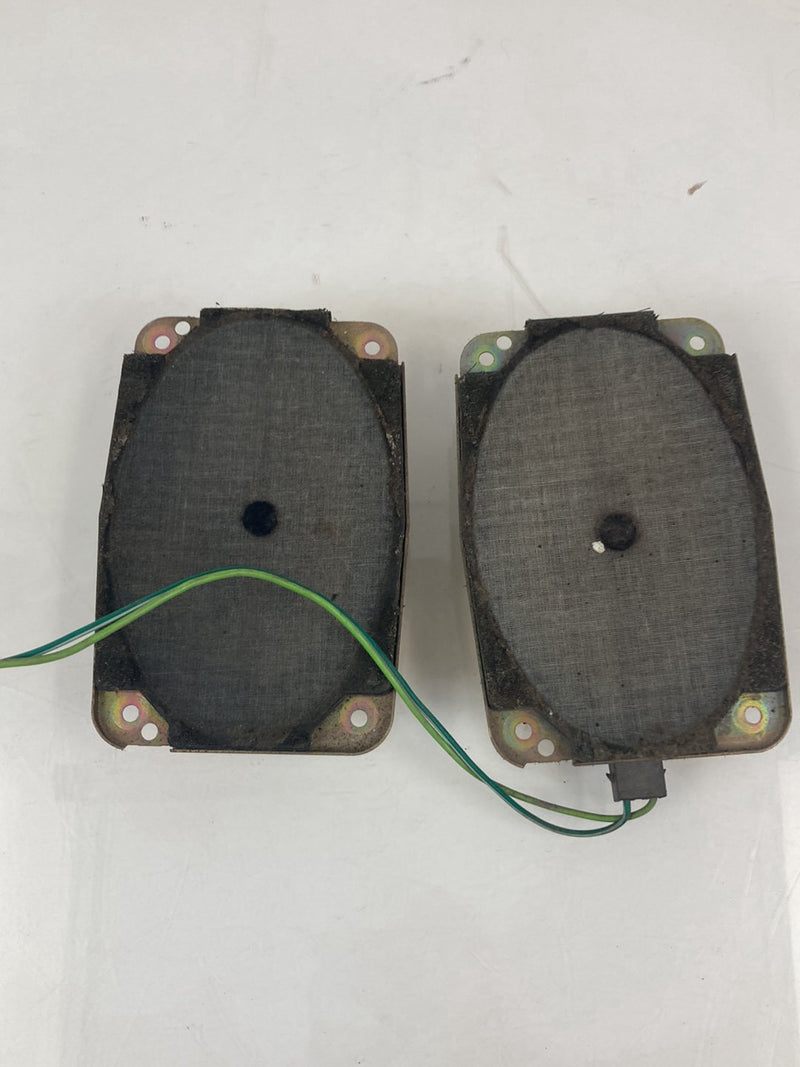 1988 Chevrolet Silverado 1500 GMT400 - Speaker Set PN: 16048225