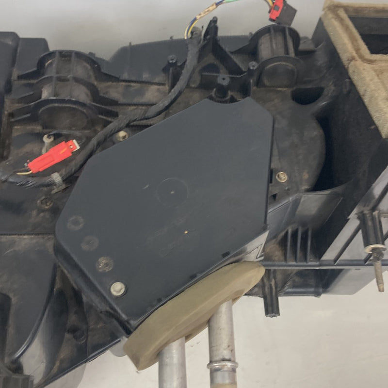 2007-2014 Chevrolet Silverado GMT900 HVAC Box Heater Core 15762756 OEM #5332M