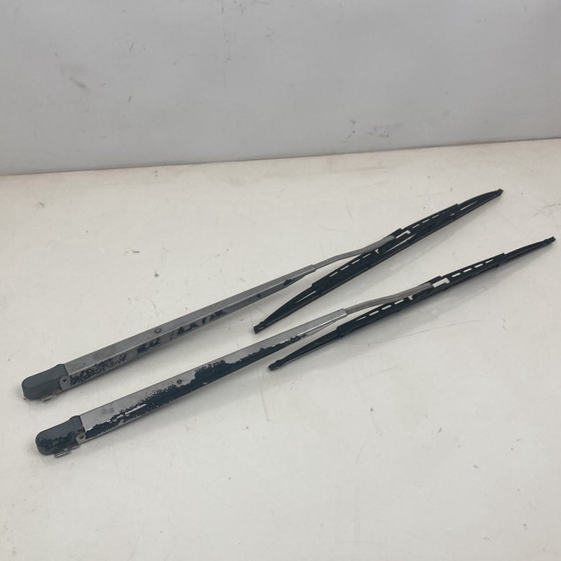 1996 Chevrolet Silverado GMT800 - Wiper Arm