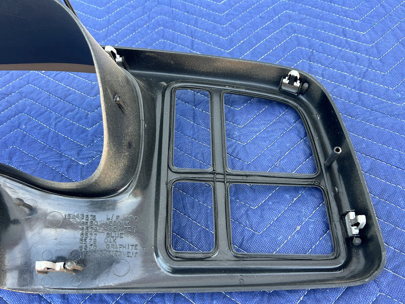 Chevrolet Silverado - Gauge Cluster Trim PN: 15046575 15731974