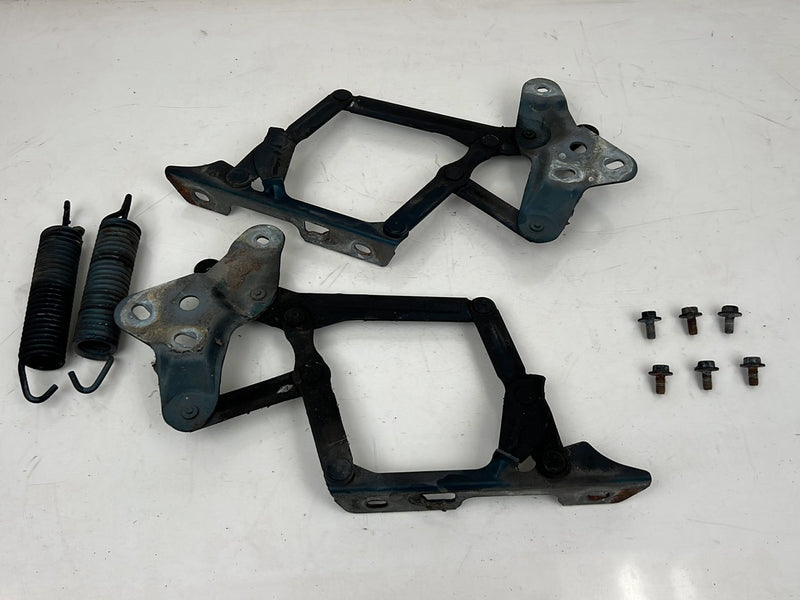 1990-1992 Volvo 740 745 940 Engine Bonnet Hood Hinge Pair w/ Bolts OEM #5916EM