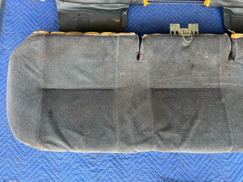 1989-1995 Volvo 740 940 Sedan Rear Cloth Bench Seat Gray 3525078 OEM #3645EM