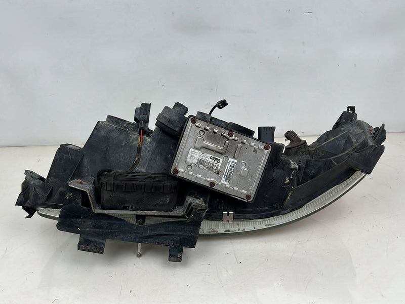 2004-2007 Volvo S60R V70R Passenger Right Headlight Assembly 30698824 OE #5771EM