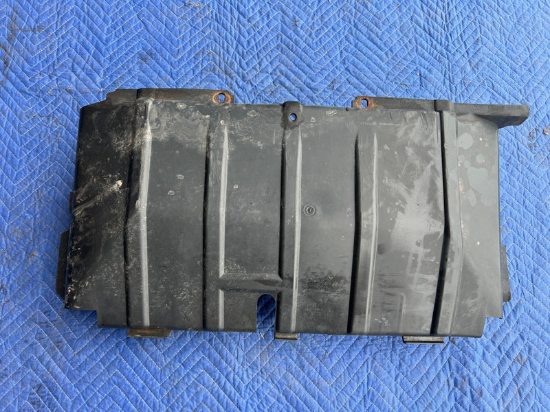 1989-1995 Volvo 740 940 Sedan Front Engine Cover Splash Shield Guard OEM #3757EM