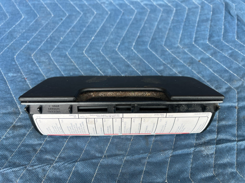 1989-1995 Volvo 740 940 Center Dash Fuse Box Cover Storage 1258895 OEM #3760EM