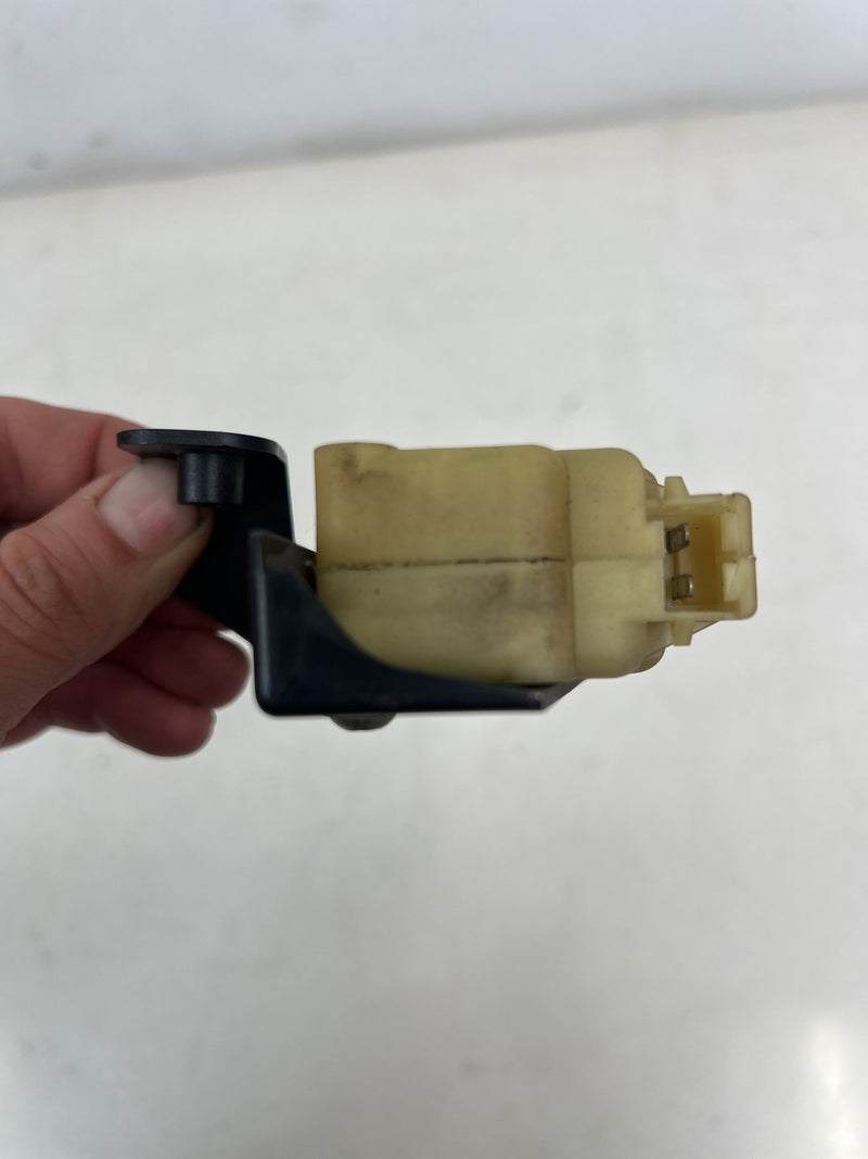 1998-2000 Volvo S70 V70 XC Fuel Door Lock Actuator Release 9152856 OEM #6807EM