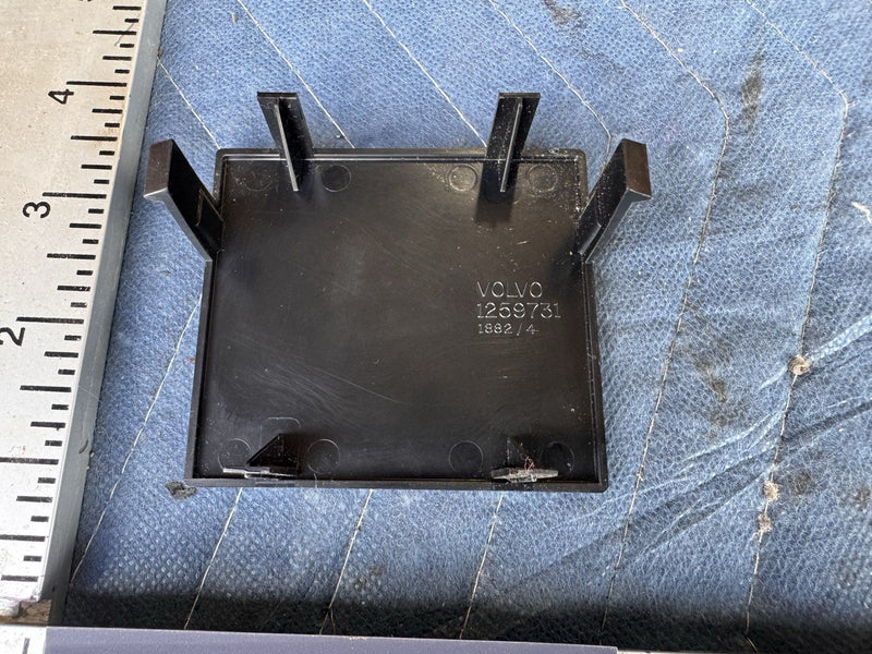1986-1993 Volvo 240 244 245 Center Dash Blank Trim Panel 1259731 OEM #4943E