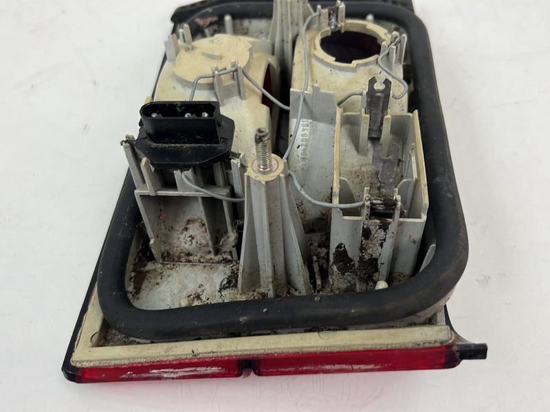 1989-1995 BMW E34 5 Series Passenger Right Tail Light Lamp Assembly OEM #5630EM