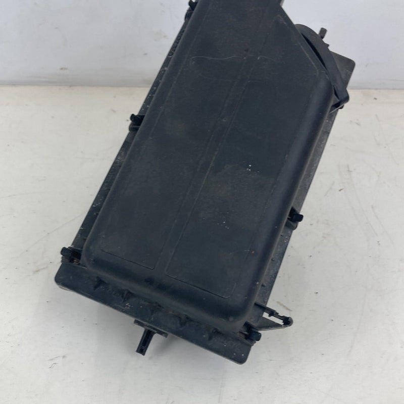 1998-2000 Volvo V70 Air Filter Housing Box Intake 445349 OEM #5209M