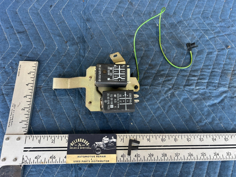 1986-1995 Mercedes 300D W124 Dash Light Control & Seat Belt Module OEM #2741EM