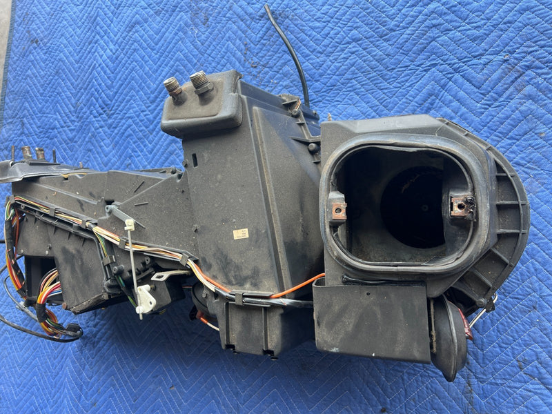 1989-1995 Volvo 740 940 Sedan HVAC AC Heater Core Blower Climate Box OEM #3639EM