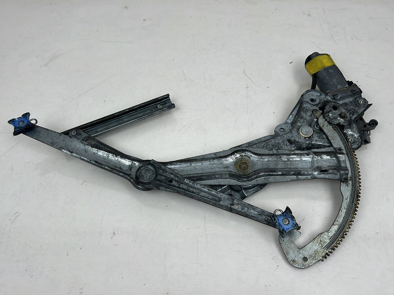 1990-1992 Volvo 740 745 940 Front Right RH Window Regulator Motor OEM #5959EM
