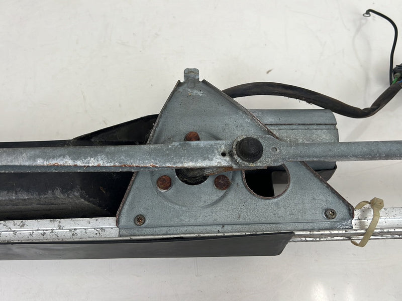 1990-1992 Volvo 740 940 Windshield Wiper Motor Transmission Linkage OEM #5899EM