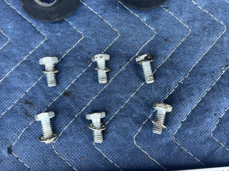 1973 Volvo 140 142 - Hardware