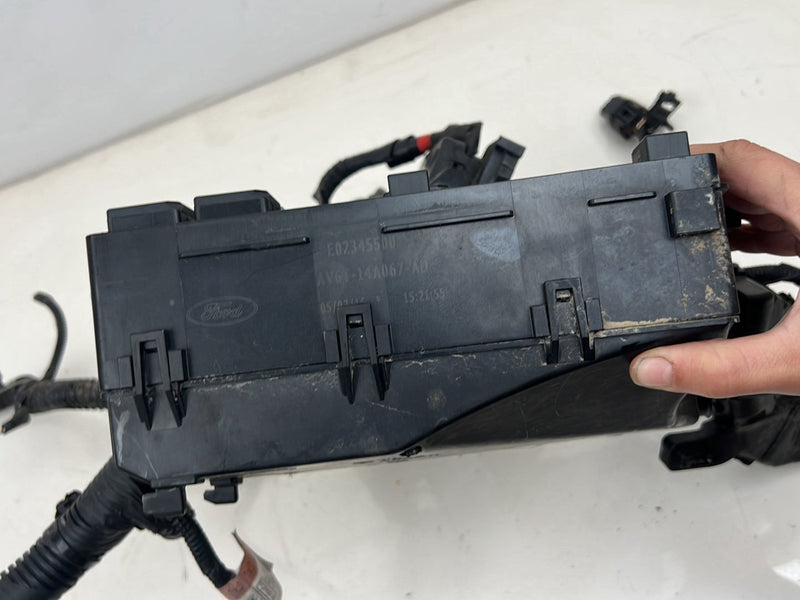 2017-2019 Ford Escape Engine Fuse Box AV6T-14A607-BC AV6T-14A067-AD OEM #5464EM
