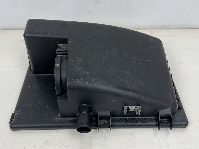 1990-1992 Volvo 740 745 940 Air Filter Cleaner Housing Box 8624781 OEM #5855EM