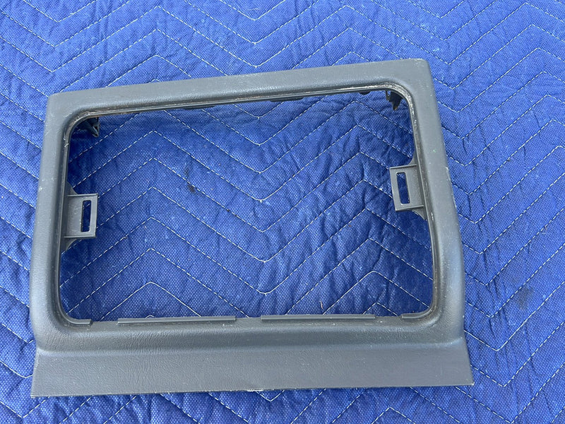 Chevrolet Silverado - Dash Trim PN: 15070497