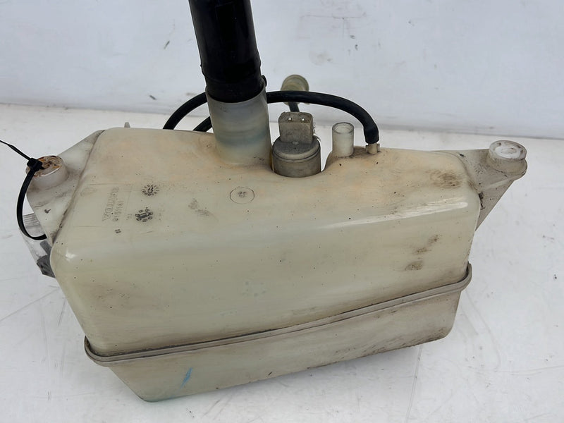 1993-1997 Volvo 850 854 Windshield Washer Reservoir Tank Jug 9133780 OEM