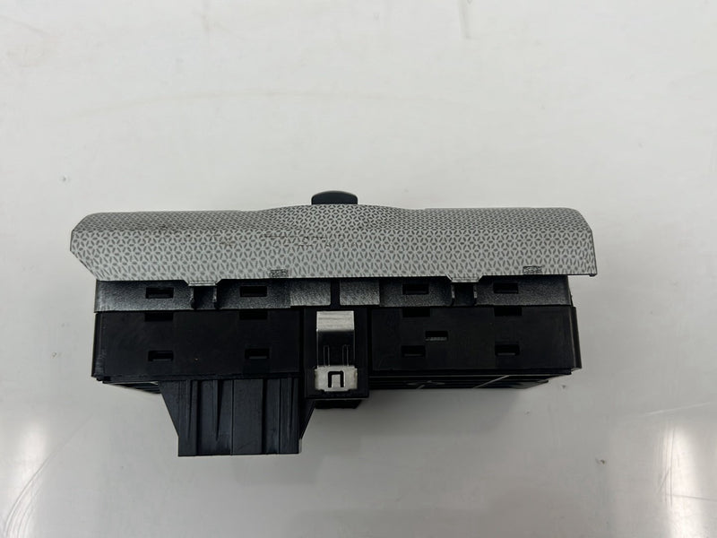 2012 Chevrolet Captiva Sport - Headlight Switch PN: 20785456