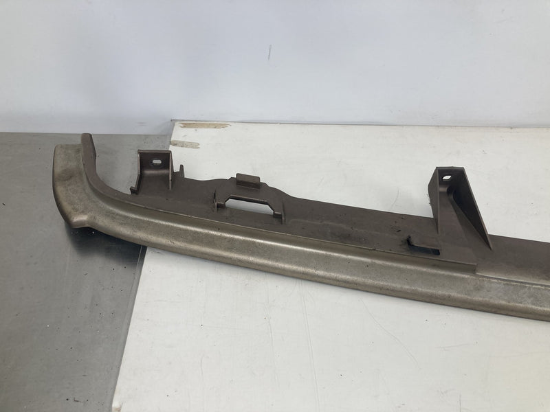 1995-1998 Chevrolet Silverado 2500 GMT400 Bumper Trim 159973413 OEM