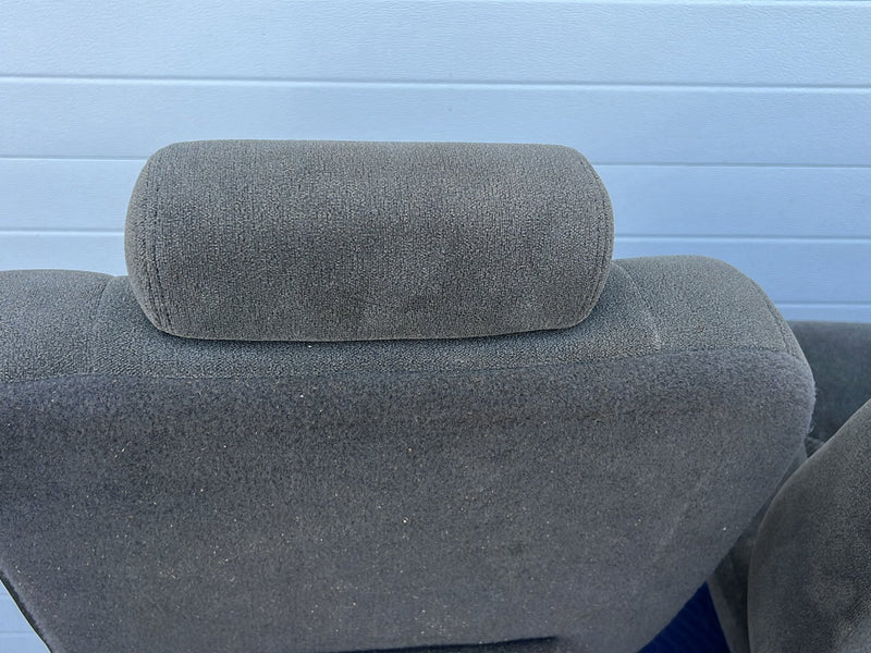 2003-2007 Chevy Silverado GMC Sierra Split Bench Rear Seat Gray Cloth OE #5509EM