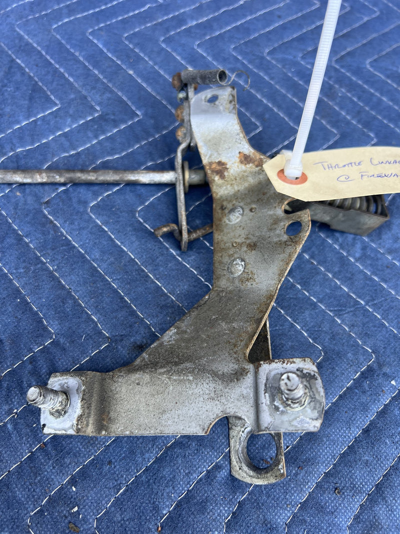 1973 Volvo 140 142 - Throttle Cable
