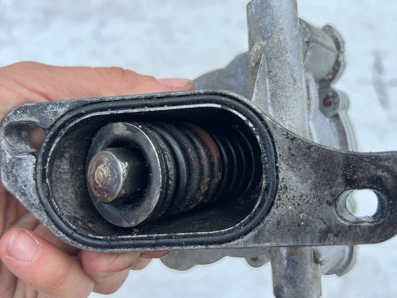 1975-1980 Volvo 244 240 Diesel Brake Vacuum Pump 72053301 OEM #5425EM