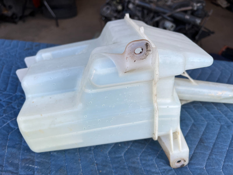 2003-2008 Toyota Corolla Windshield Wiper Washer Reservoir Jug Tank OEM #3361EM