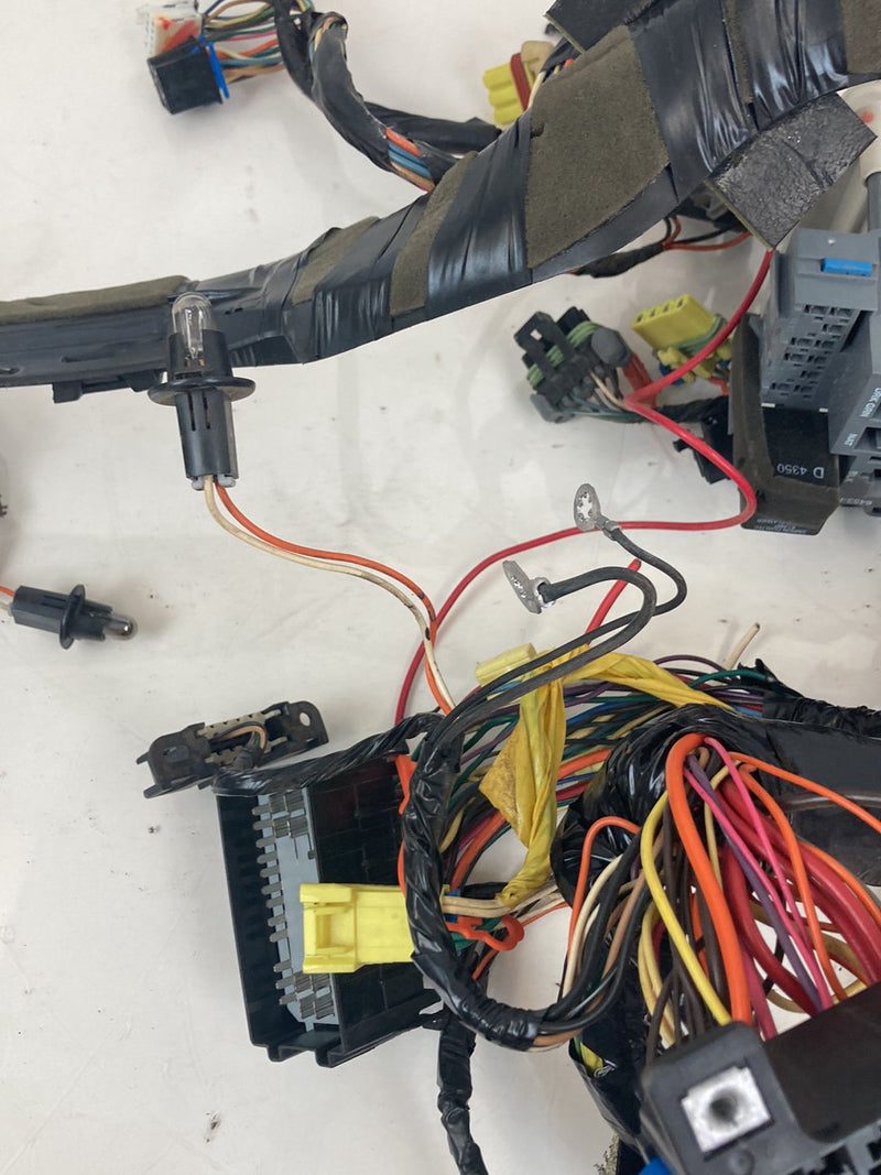 1995 Chevrolet Silverado GMT800 - Dash Wiring Harness PN: 1828