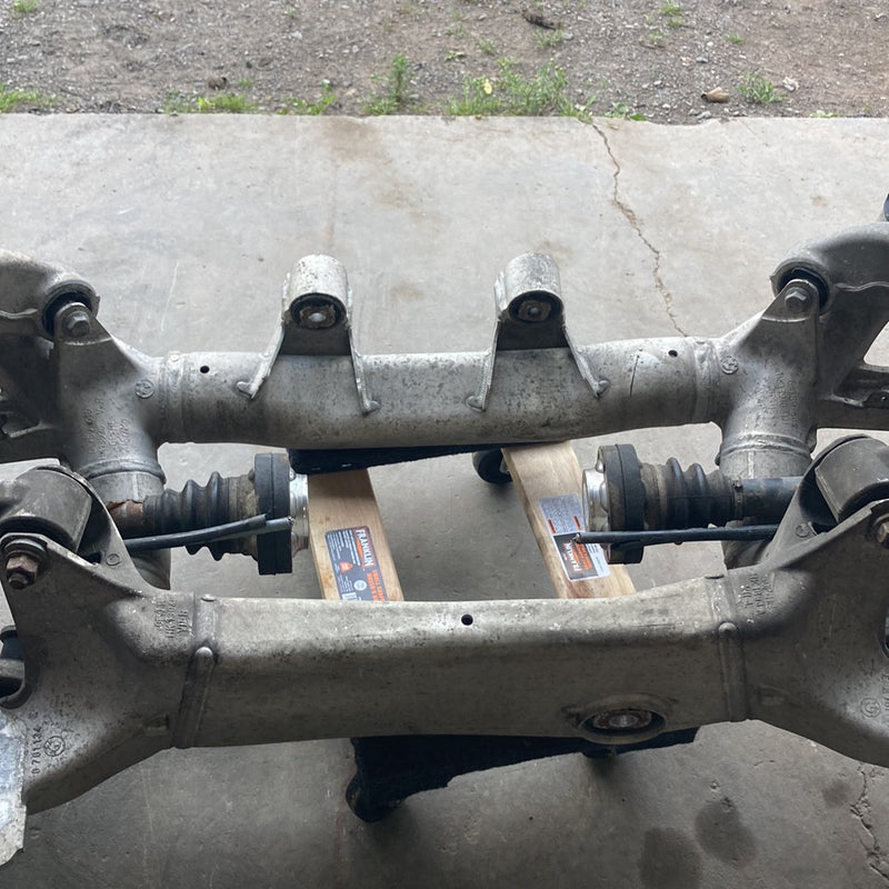 2003-2007 BMW 545i E60 Rear Axle Assembly 1801699349 6759610 6761134 OEM #4982M