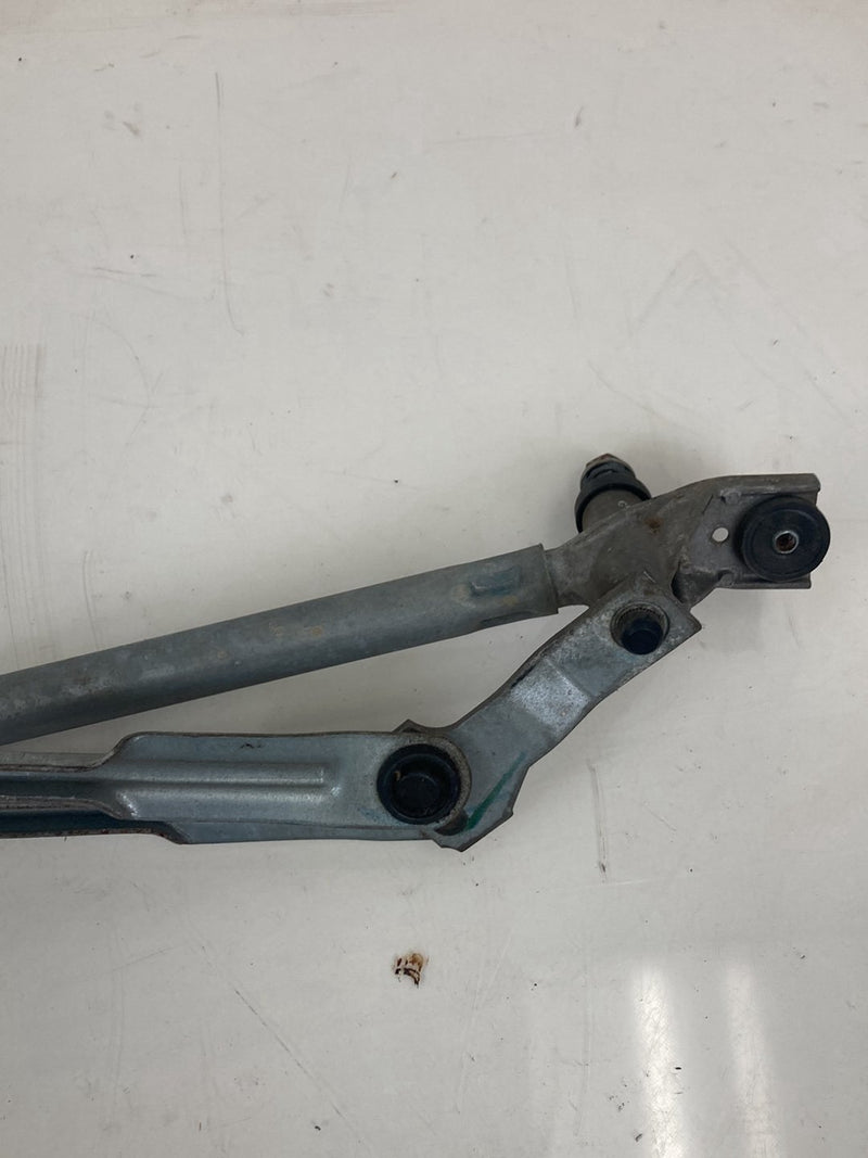 2007-2014 Chevrolet Silverado GMT900 Windshield Wiper Linkage OEM #5344M