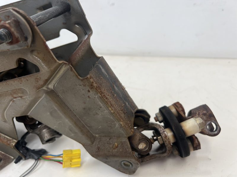 1998-2000 Volvo S70 V70 XC Steering Wheel Column w/ Ignition, & Key OEM #6901EM