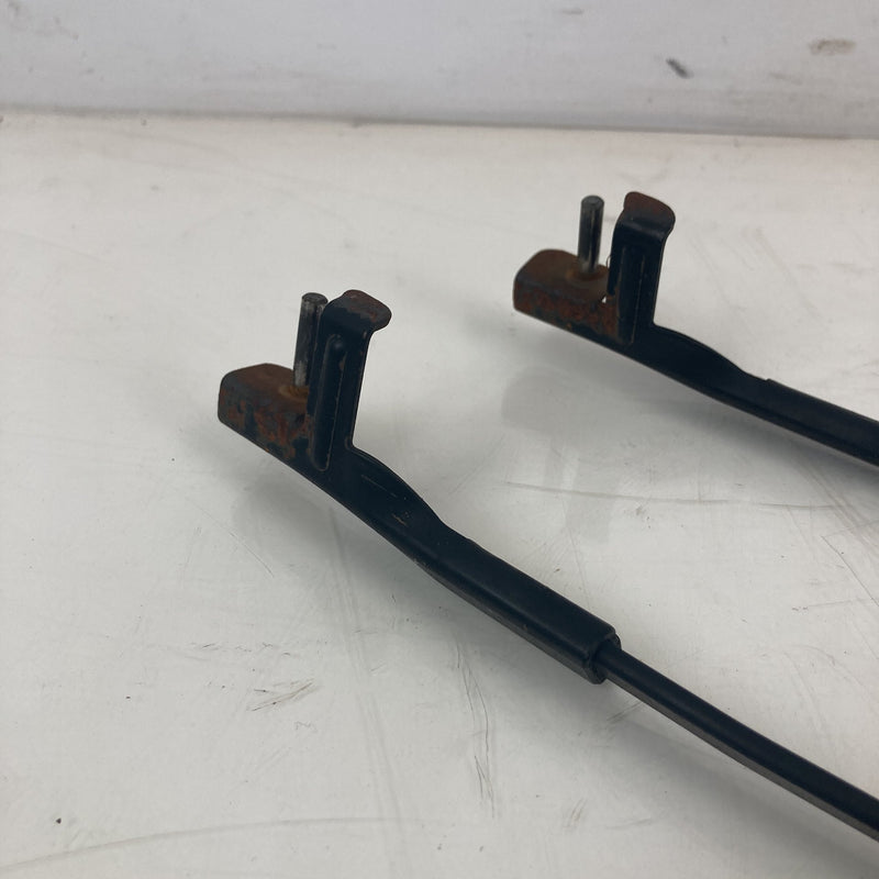 2001-2005 Volkswagen Passat Wiper Arm Pair LH RH OEM #5501M