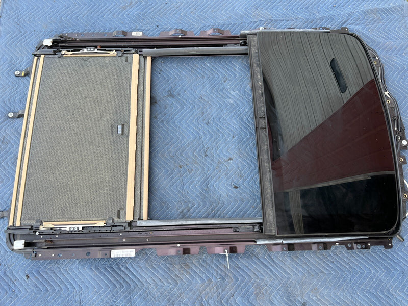 2011-2017 BMW X3 F25 Sunroof Assembly Glass & Track w/ Hardware OEM #2270EM