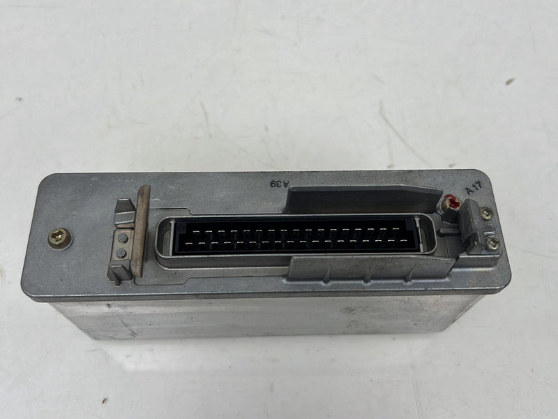 1990-1992 Volvo 740 745 940 ABS Control System Module Computer OEM #5918EM