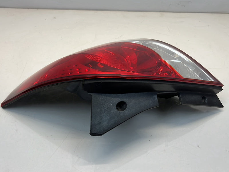 2012 Chevrolet Captiva Sport - Tail Light Pair PN: 4157NAK