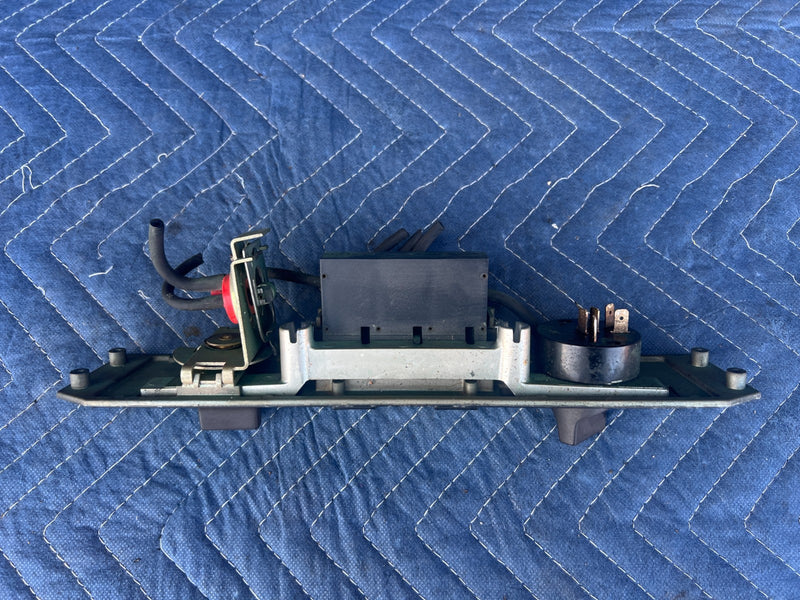 1967-1974 Volvo 140 142 Dash A/C Heat Climate Control Switch Panel OE #4906EM