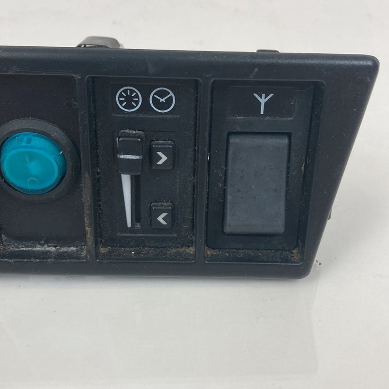1992 Volvo 940 944 - Headlight Switch PN: 1125-02 1362698 3515810
