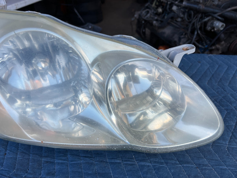 2003-2008 Toyota Corolla Passenger Right Headlight Lamp Assembly OEM #3324EM