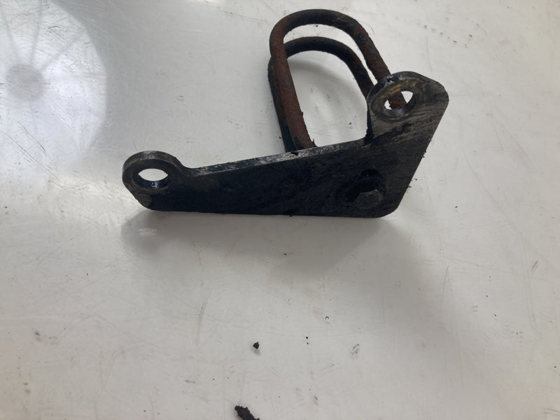 1981-1985 Volvo 240 245 Exhaust Bracket Hanger