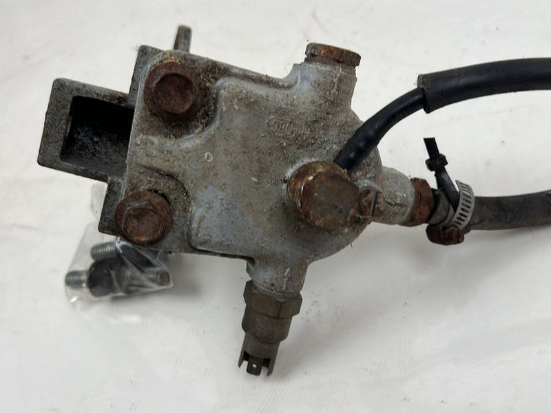1975-1980 Volvo 244 240 Fuel Filter Bracket Mount w/ Bolts OEM #5386EM